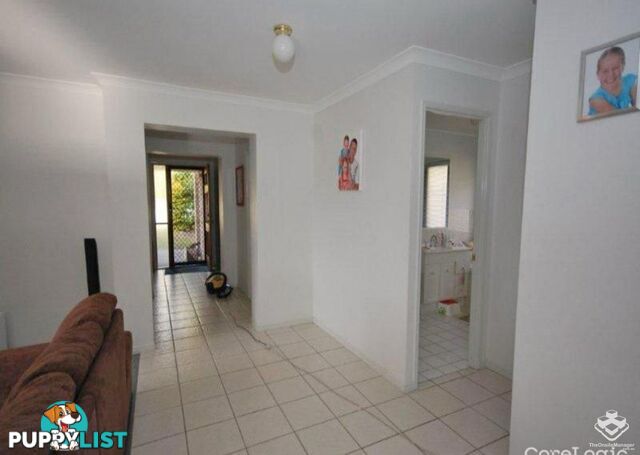 5 Buffalo Crescent Pacific Pines QLD 4211