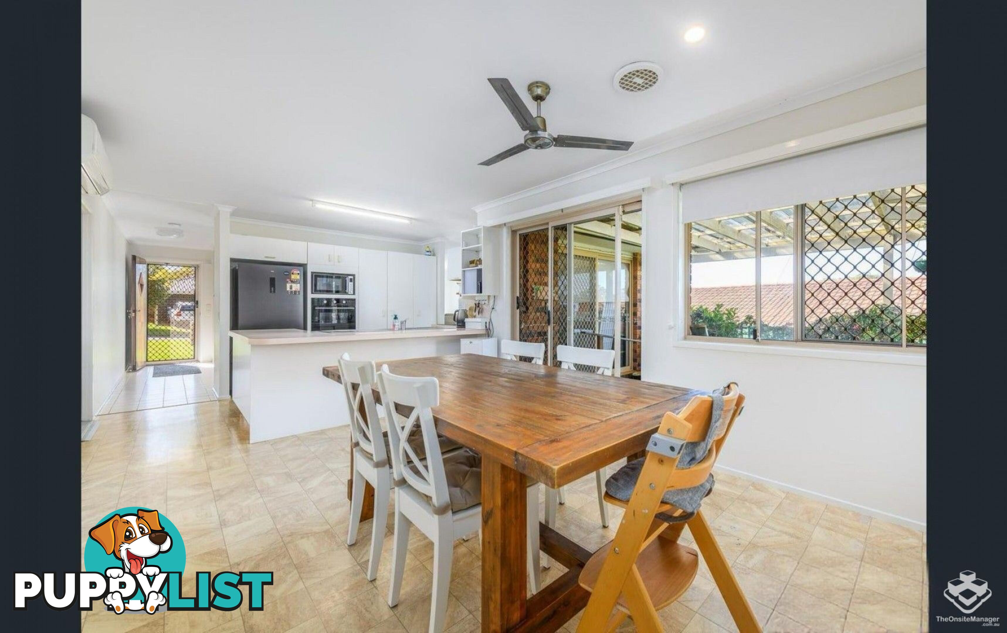 4 Essendon Close Arundel QLD 4214