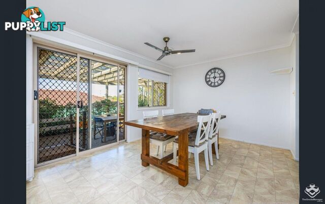 4 Essendon Close Arundel QLD 4214