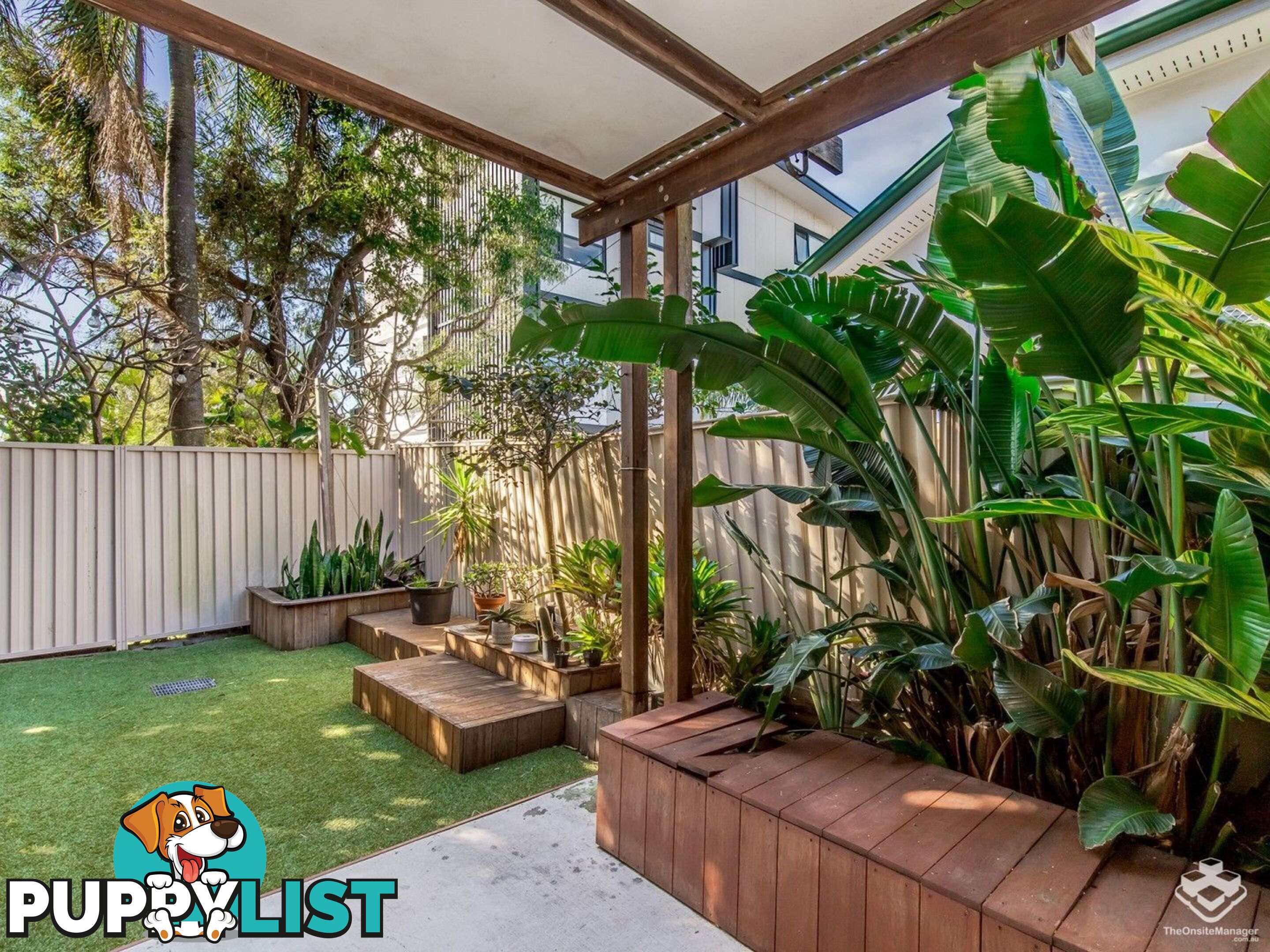 5/6 Harley Street Labrador QLD 4215