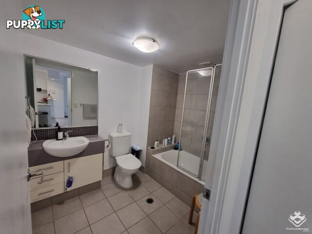 ID:21152575 10 Vernon Terrace Teneriffe QLD 4005