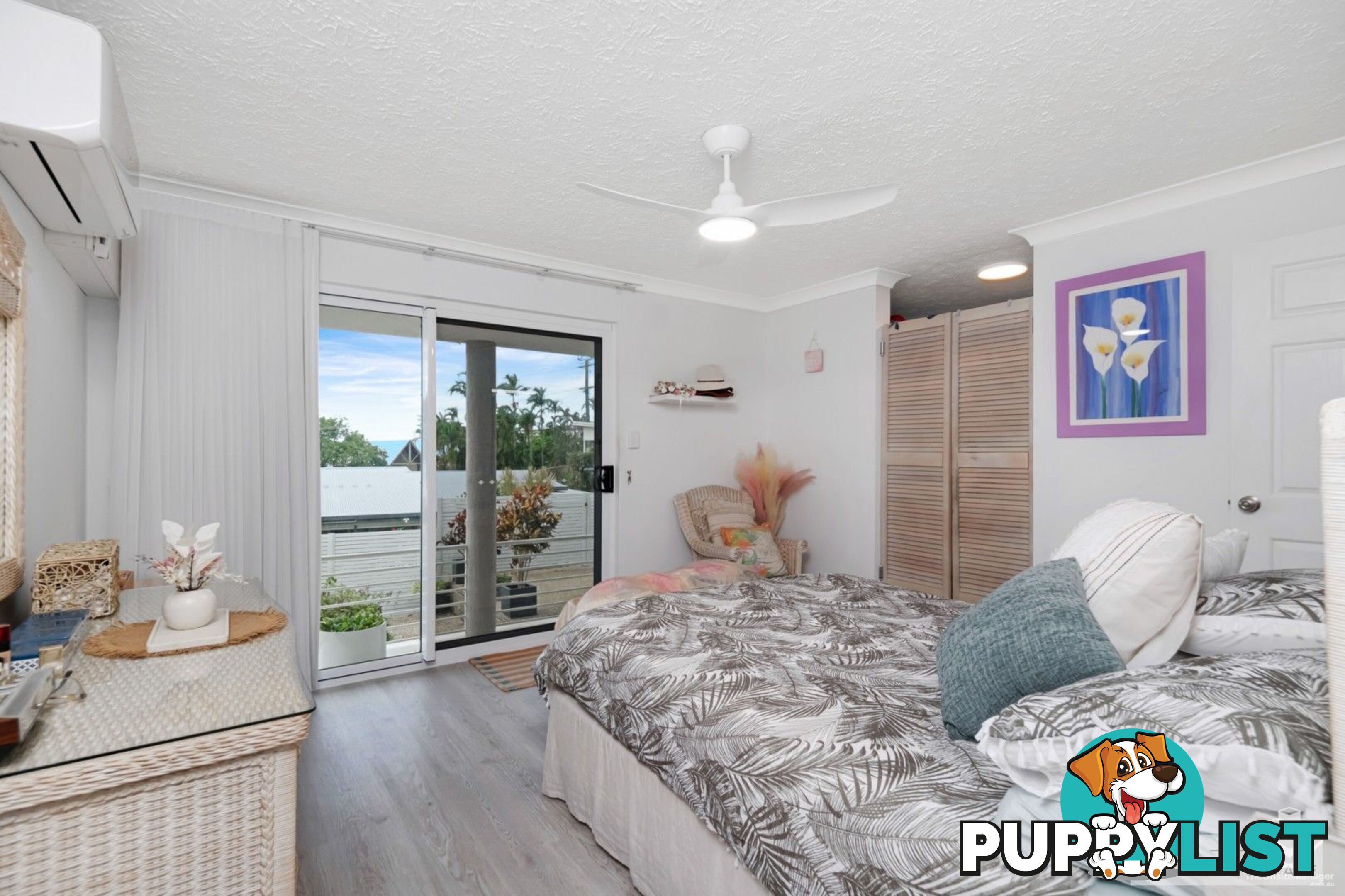 16 Bayview Drive Lammermoor QLD 4703