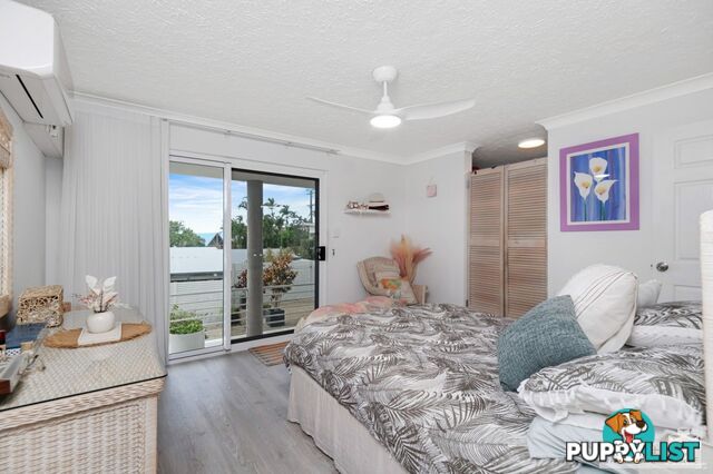 16 Bayview Drive Lammermoor QLD 4703