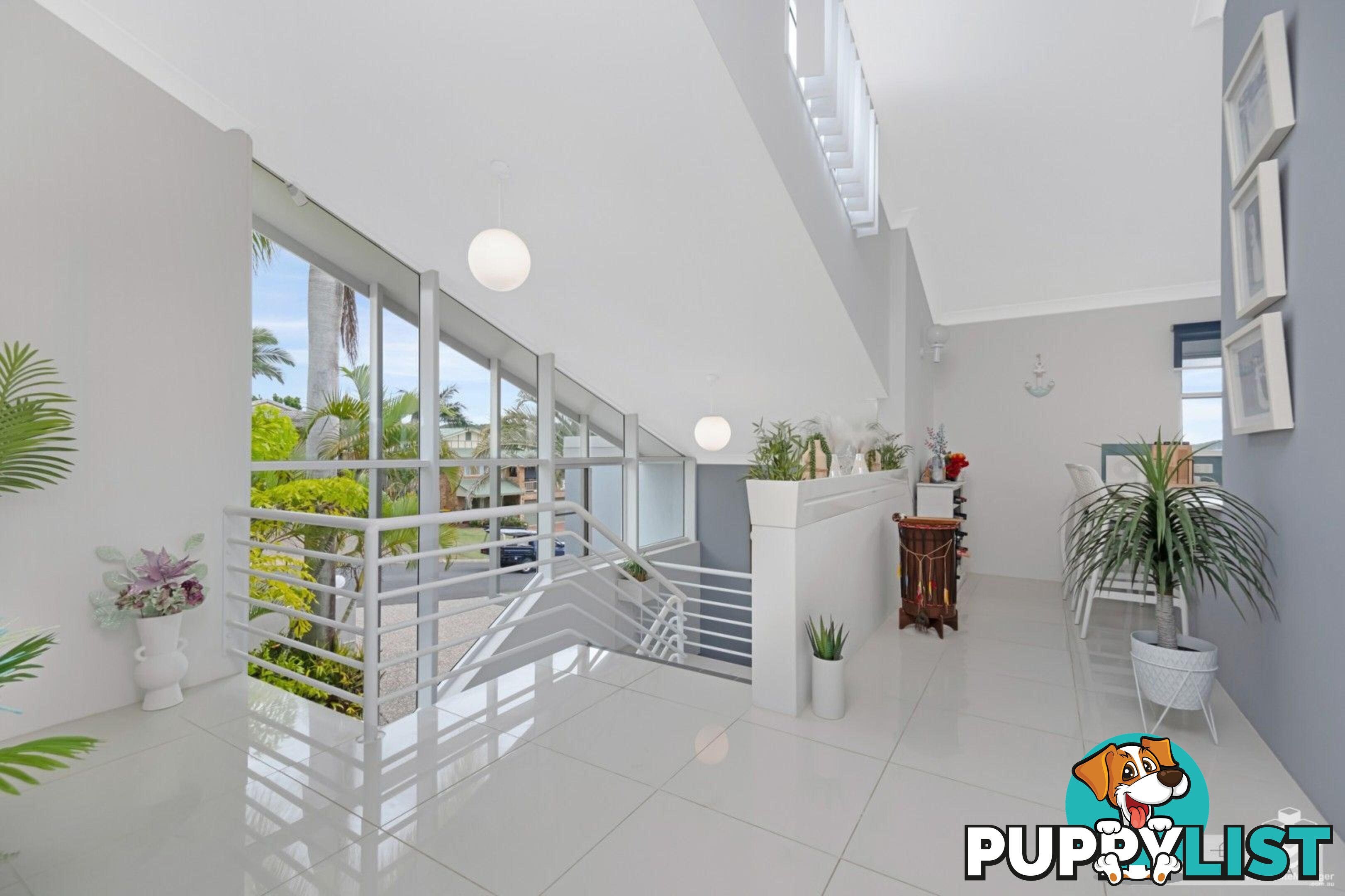 16 Bayview Drive Lammermoor QLD 4703