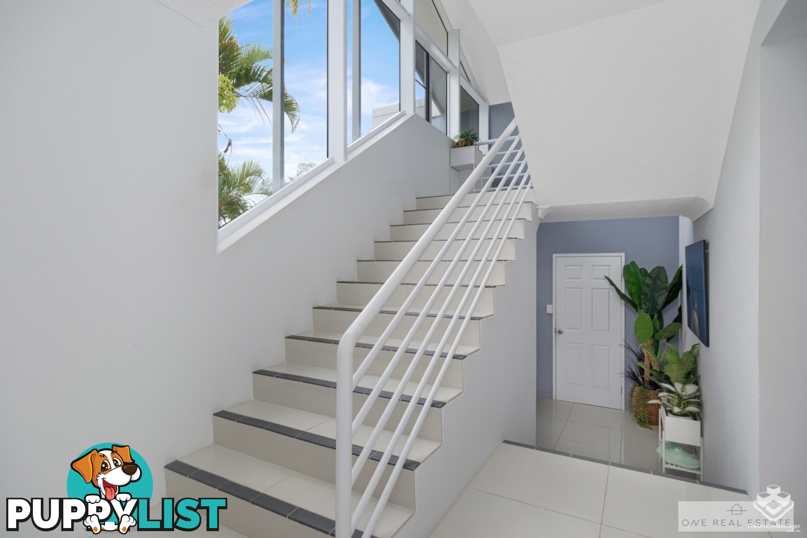 16 Bayview Drive Lammermoor QLD 4703