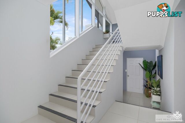 16 Bayview Drive Lammermoor QLD 4703
