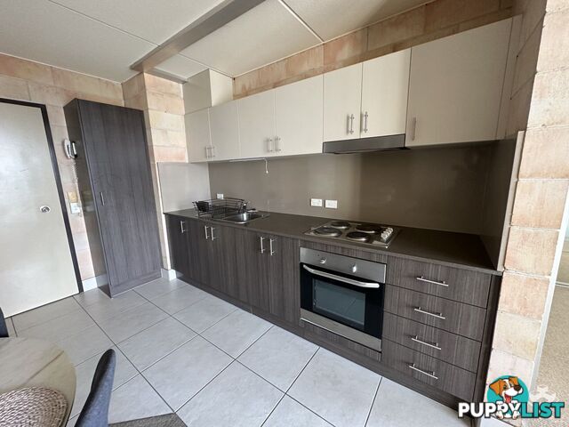 310A/96 High Street Southport QLD 4215