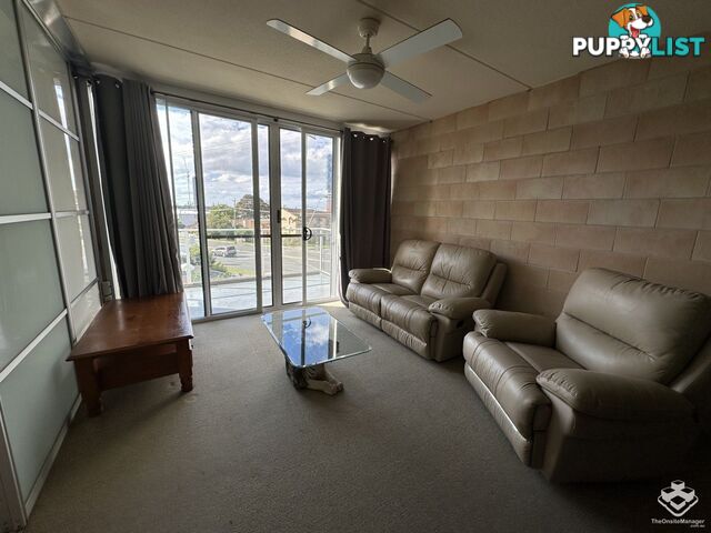 310A/96 High Street Southport QLD 4215