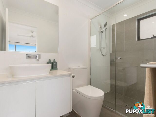 4/126 Edwardson Drive Coomera QLD 4209