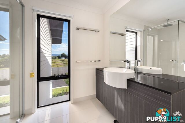 34/1 Ancora Crescent Hope Island QLD 4212