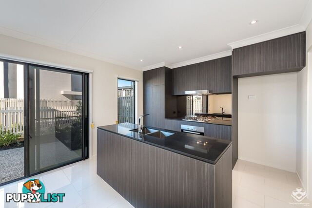 34/1 Ancora Crescent Hope Island QLD 4212