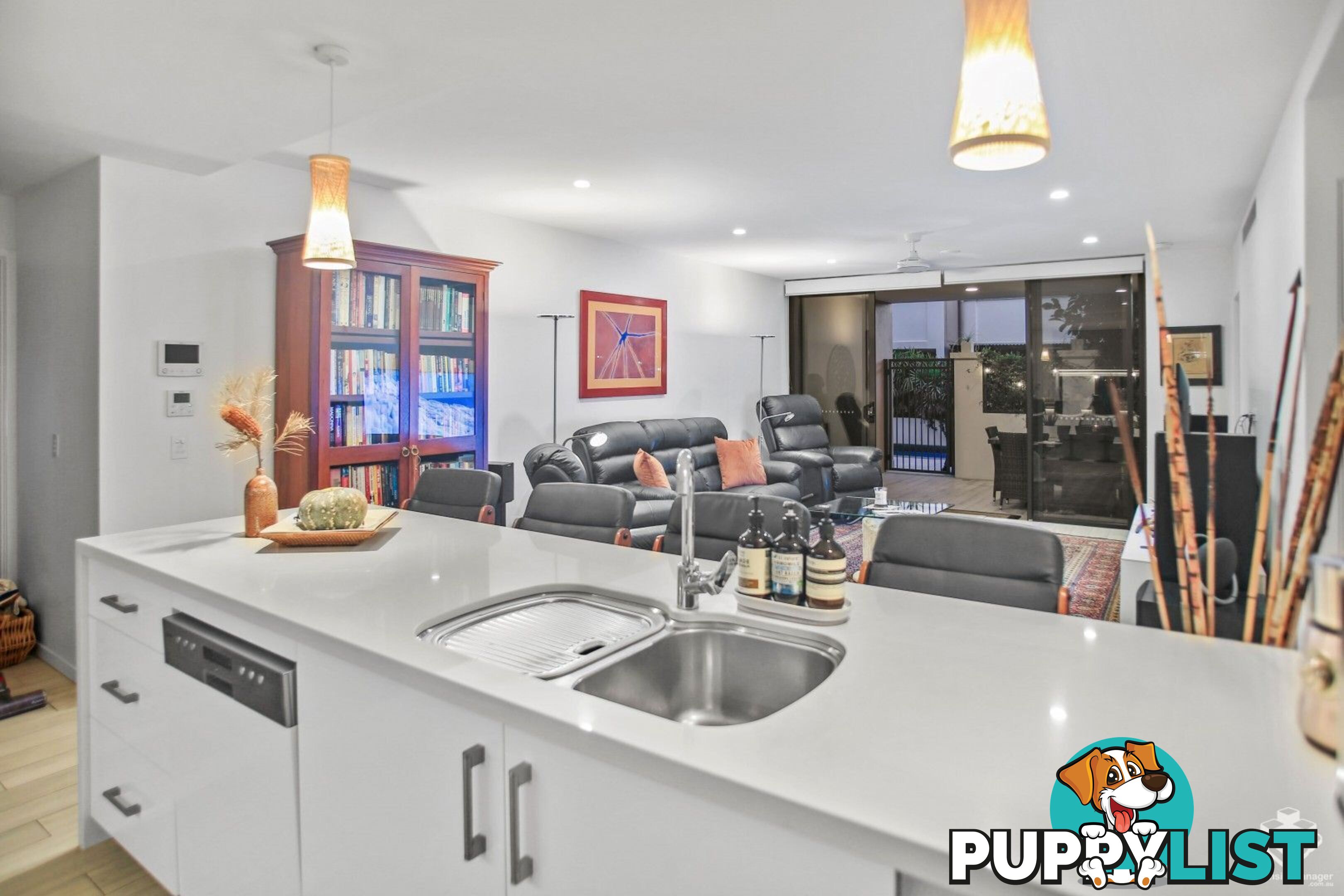 ID:21155043 1 Stuartholme Road Bardon QLD 4065