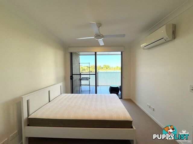 82/3028 The Boulevard Carrara QLD 4211