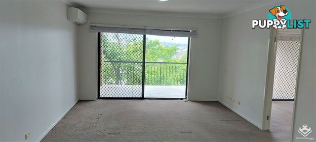 ID:21153277 68-70 Norman Crescent Norman Park QLD 4170