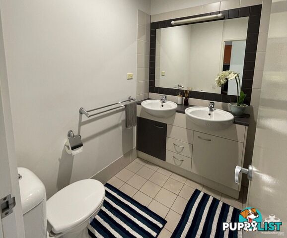 ID:21153277 68-70 Norman Crescent Norman Park QLD 4170