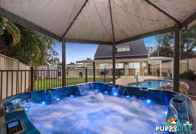 11 Bonhill Court Hillcrest QLD 4118