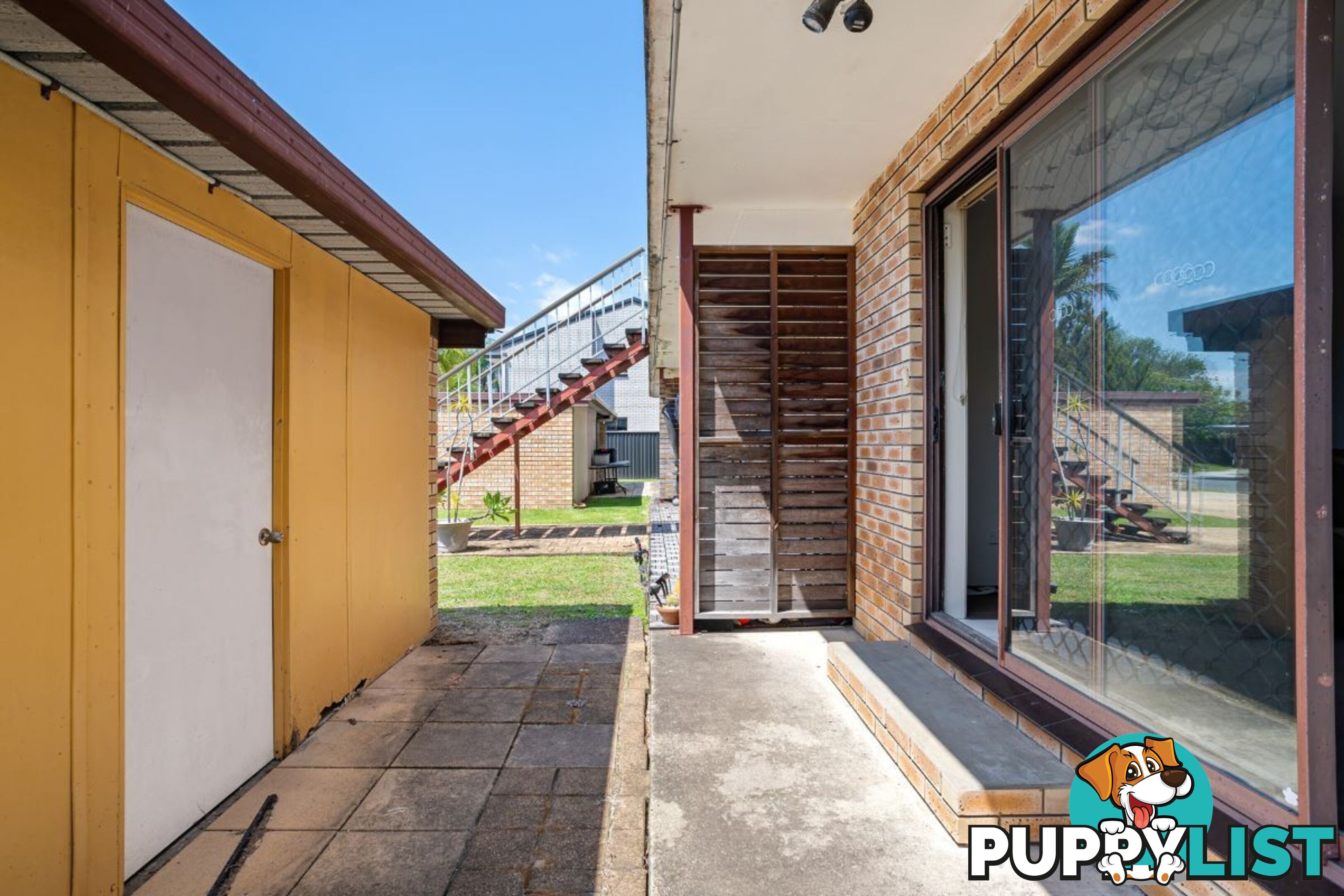 3/22 Peter Parade Mermaid Waters QLD 4218