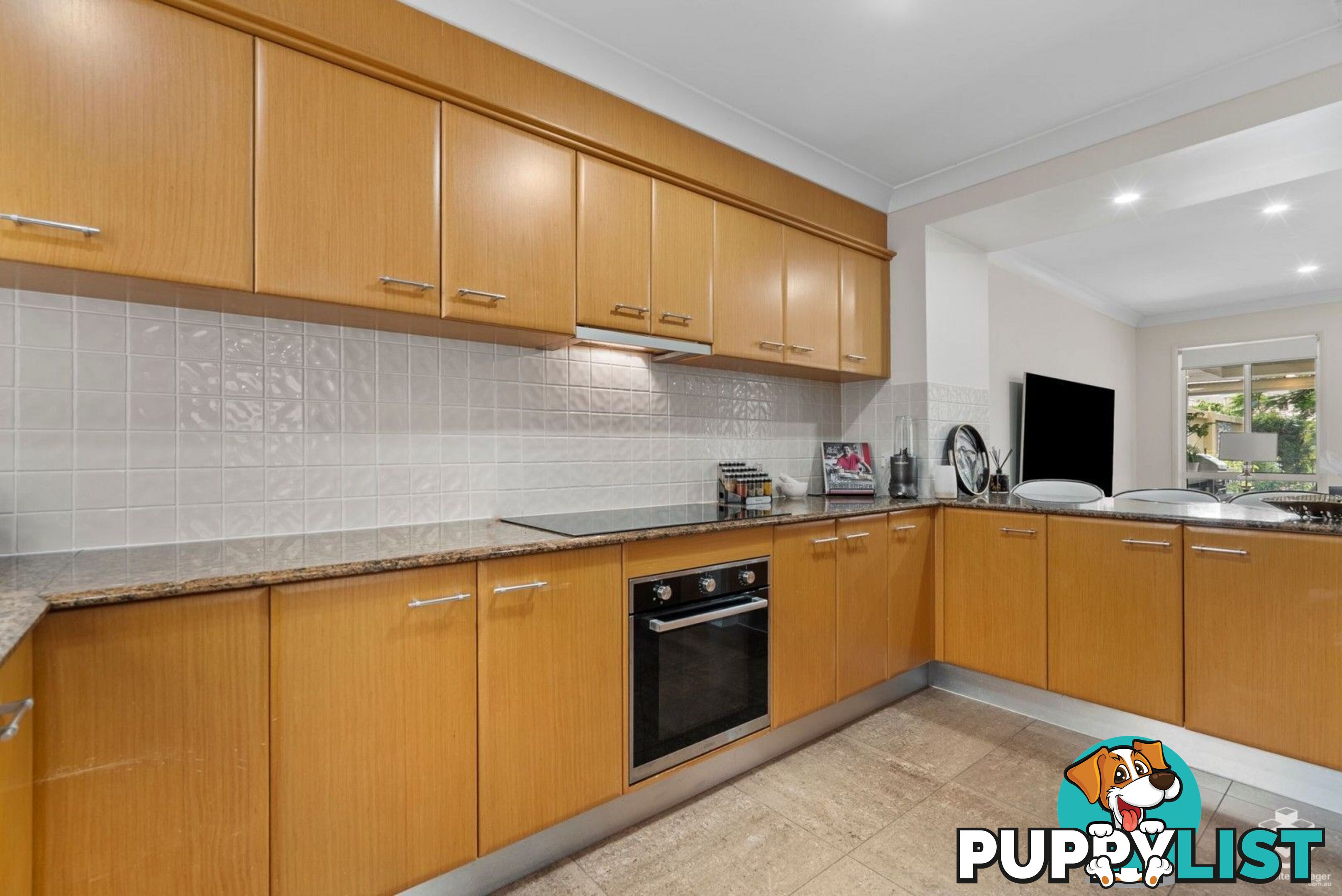 ID:21152988 3 Robina Town Centre Drive Robina QLD 4226