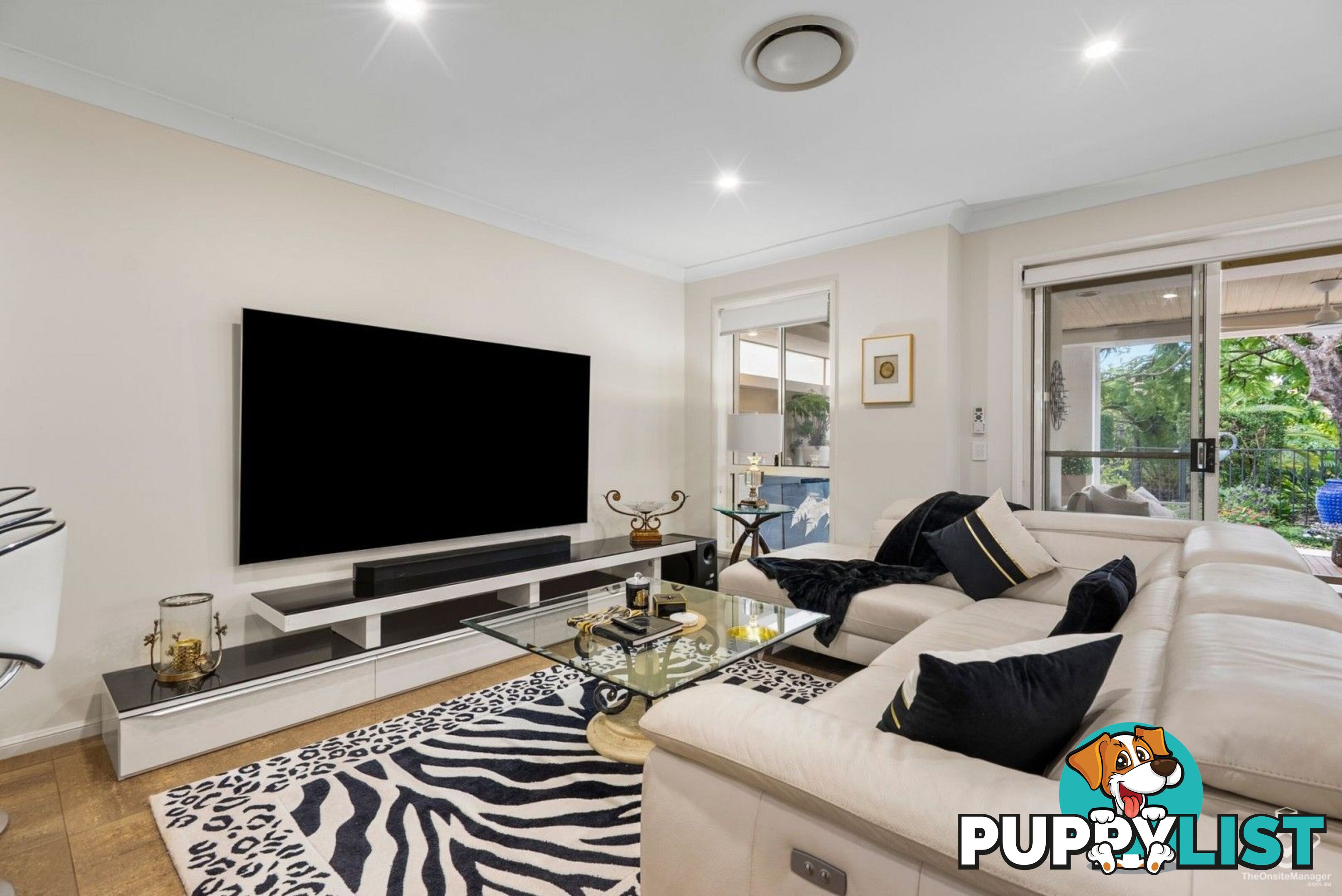 ID:21152988 3 Robina Town Centre Drive Robina QLD 4226