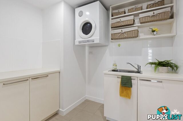 ID:21152392 323 Bayview Street Hollywell QLD 4216
