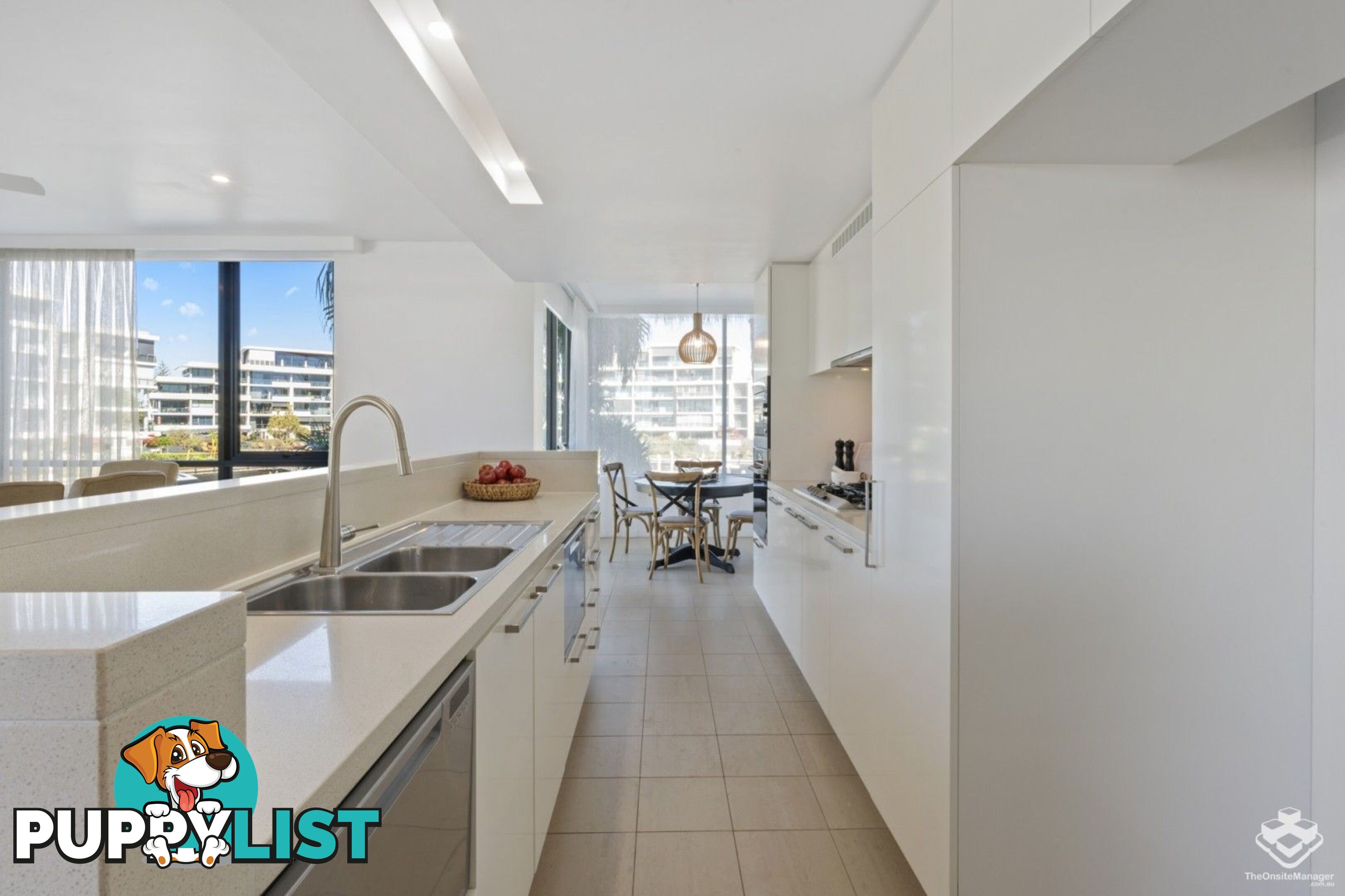 ID:21152392 323 Bayview Street Hollywell QLD 4216