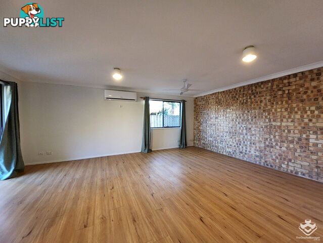 2/11 Corunna Crescent Ashmore QLD 4214