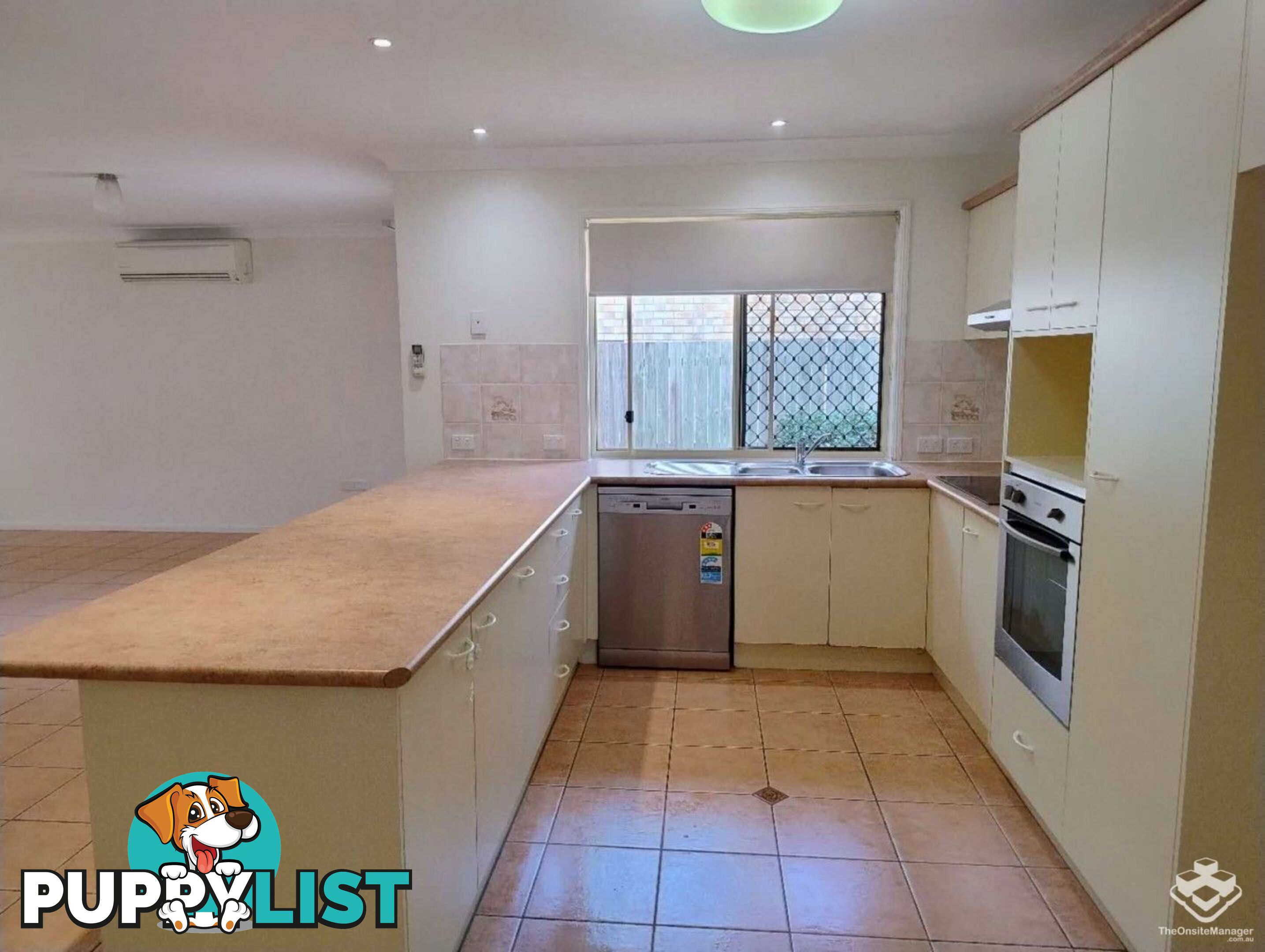 20 Glasshouse Crescent Forest Lake QLD 4078