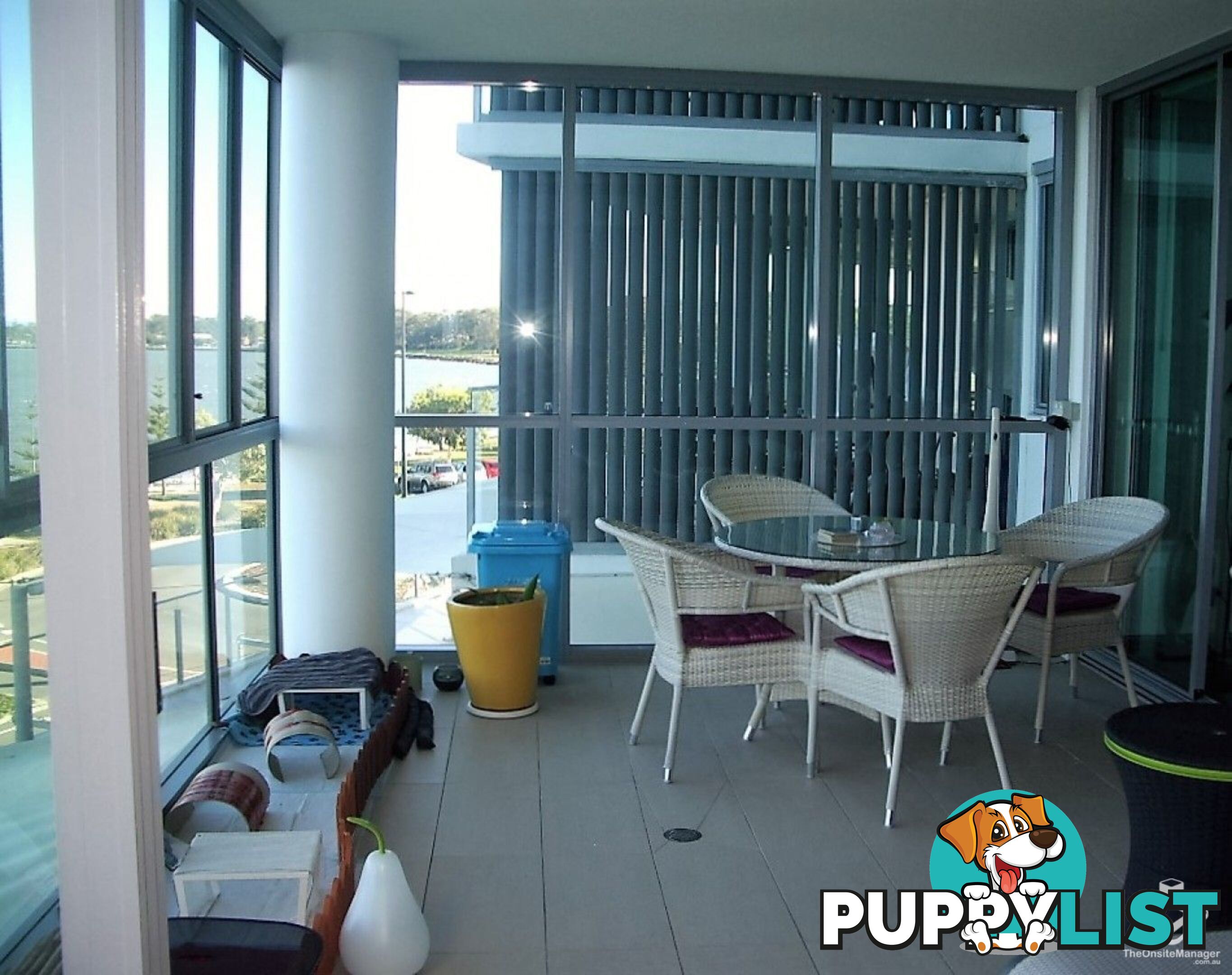 ID:21153766 14 Oxley Avenue Woody Point QLD 4019