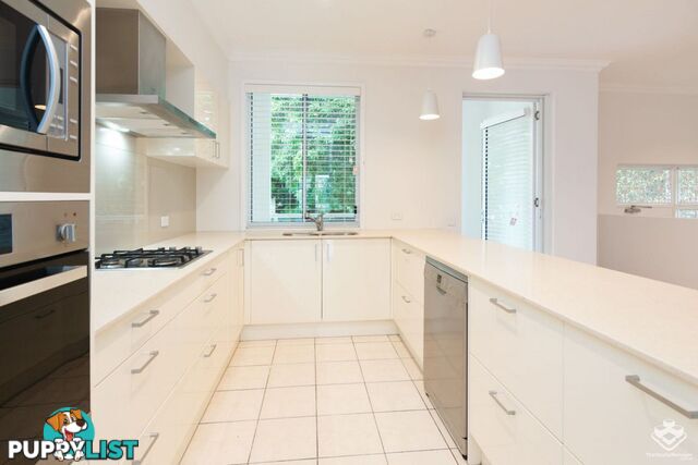 ID:21149021 6 Merthyr Road New Farm QLD 4005