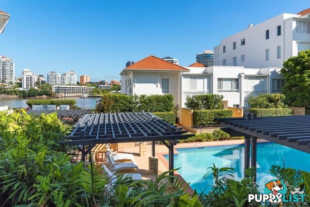 ID:21149021 6 Merthyr Road New Farm QLD 4005
