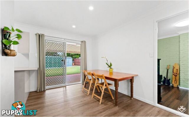 48 Sweetgum Street Hillcrest QLD 4118