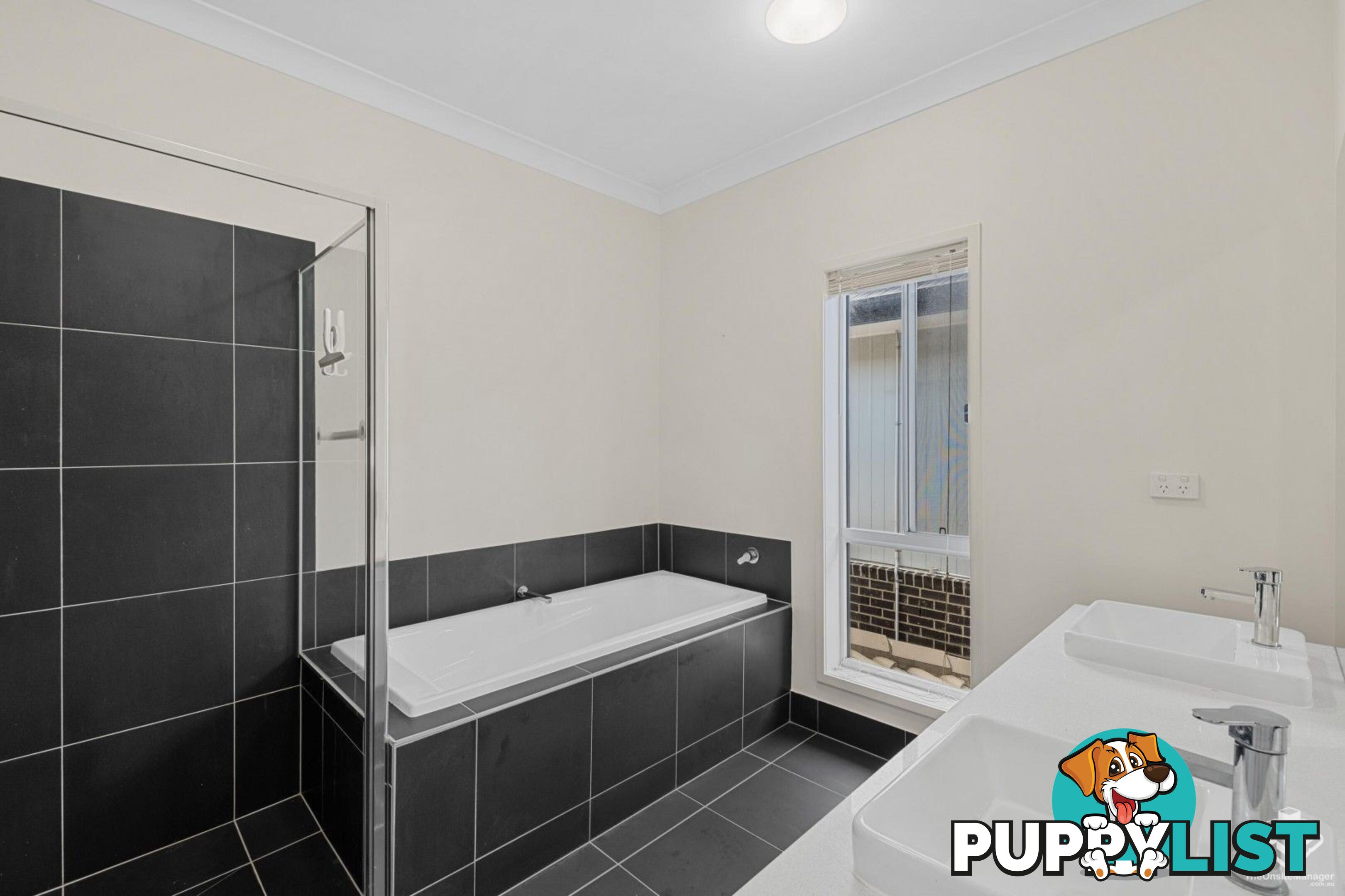 43A Fairway Drive Clear Island Waters QLD 4226