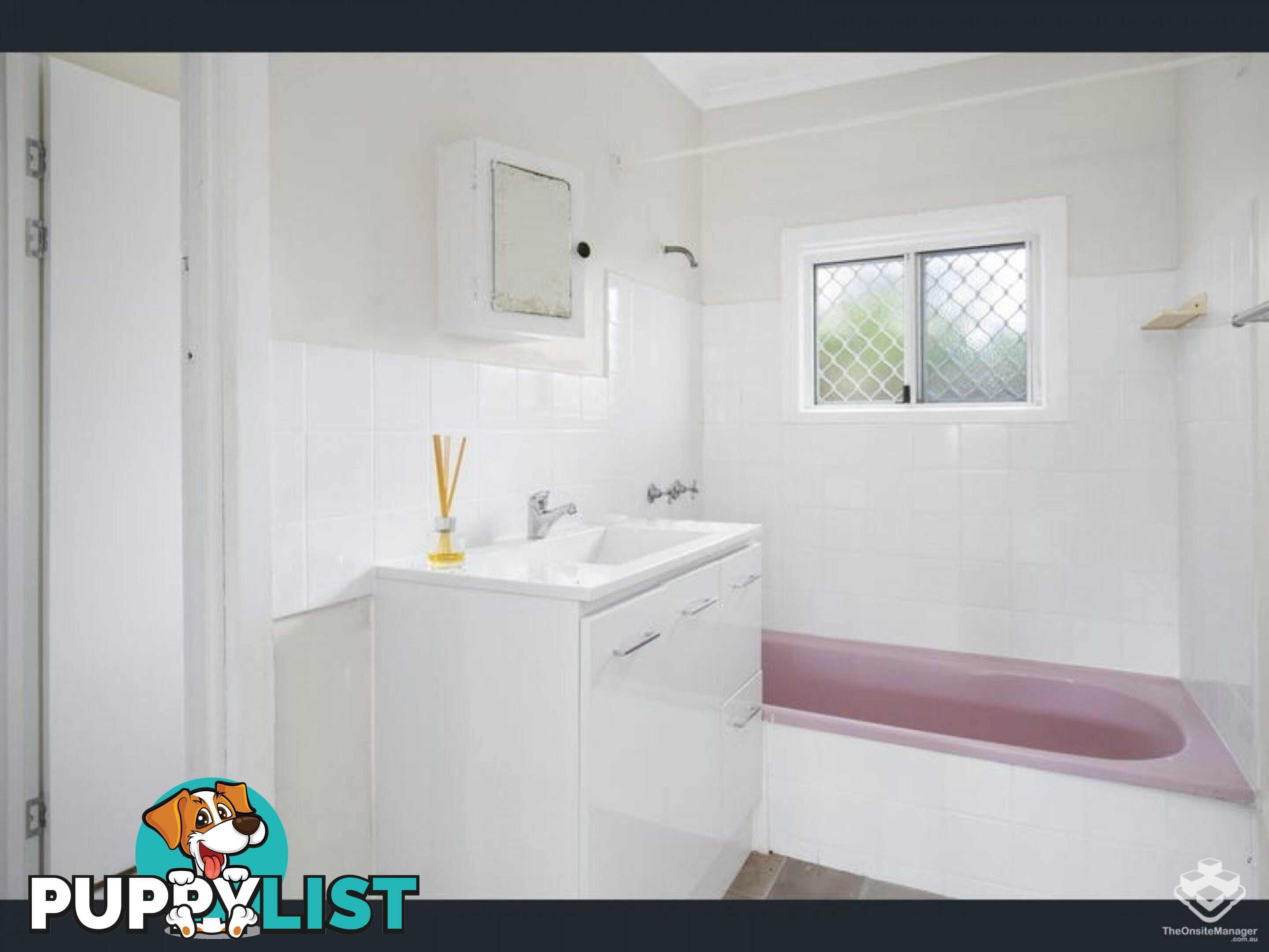 92 Frank Street Labrador QLD 4215