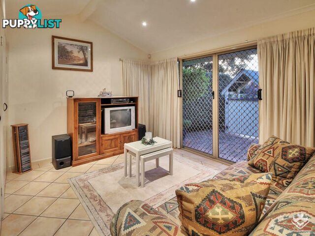 5 Lakkari Street Eight Mile Plains QLD 4113