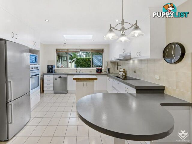 5 Lakkari Street Eight Mile Plains QLD 4113