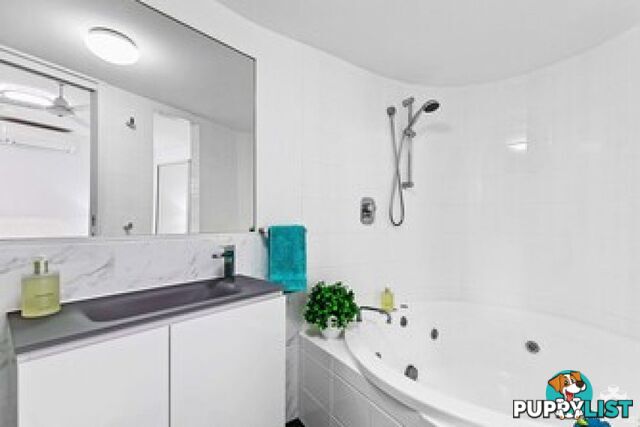 ID:21152882 17 Buccaneer Drive Urangan QLD 4655
