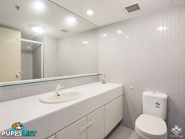 ID:21153923 21 Bayview Street Runaway Bay QLD 4216