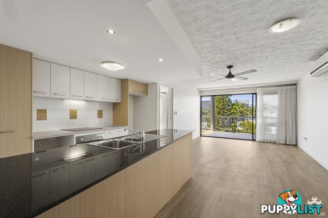 61/10 Grand Parade Kawana Island QLD 4575