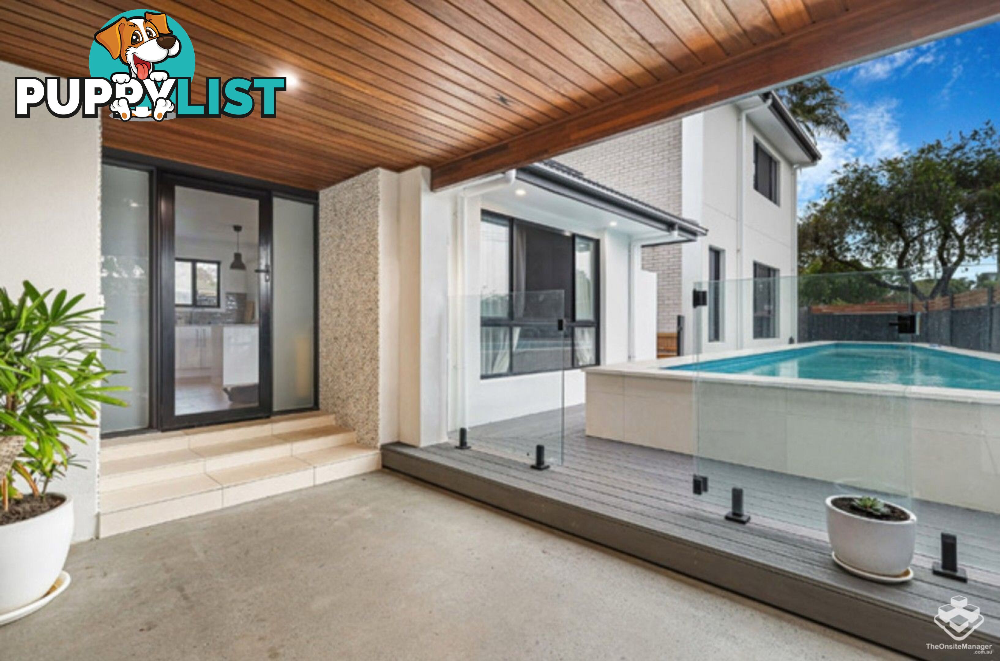 2 Nevenia Street Labrador QLD 4215
