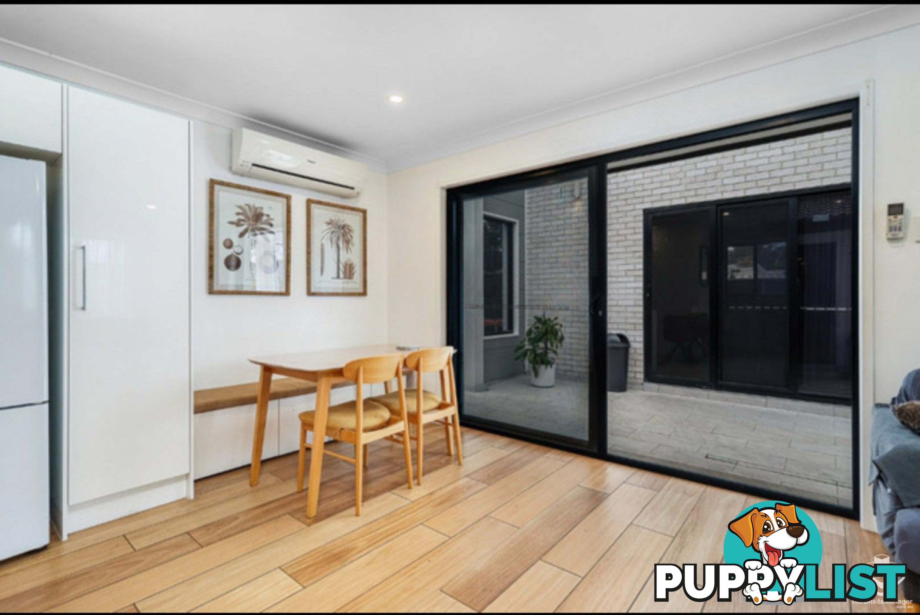 2 Nevenia Street Labrador QLD 4215