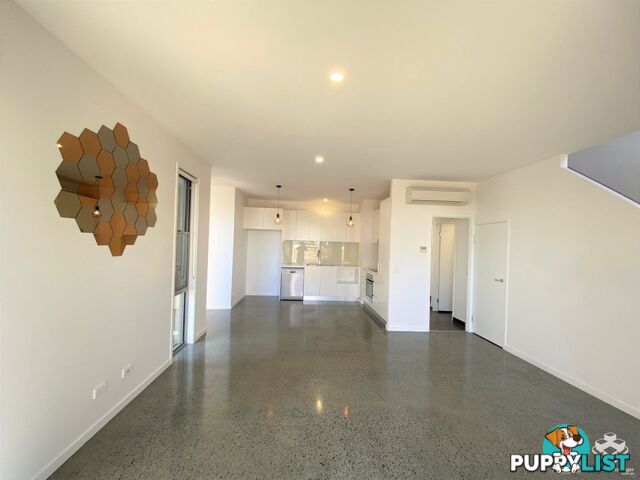 22/2 Emily Way Varsity Lakes QLD 4227