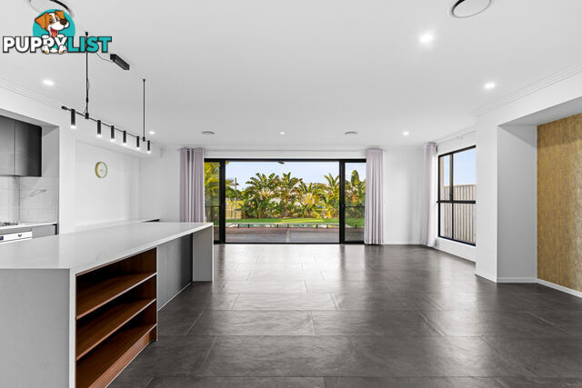 29 Santa Monica Boulevard Hope Island QLD 4212