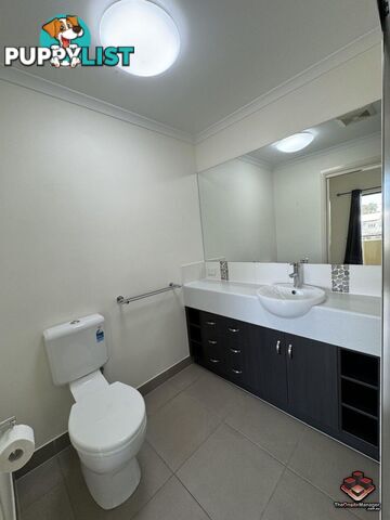 Unit 90 / 111-127 Bowen Road Rosslea QLD 4812