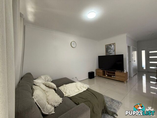 2/166 Nottingham Road Parkinson QLD 4115