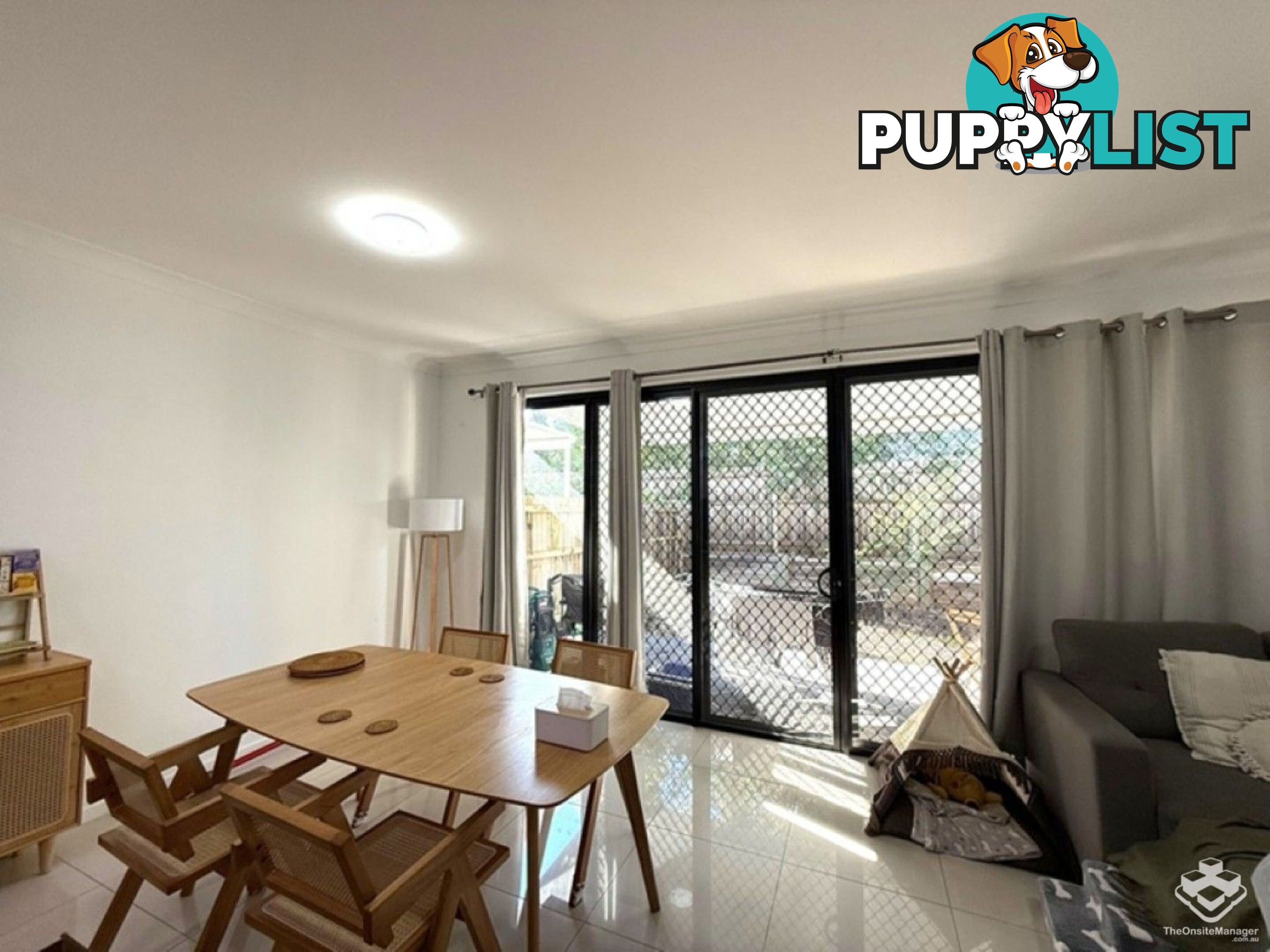 2/166 Nottingham Road Parkinson QLD 4115