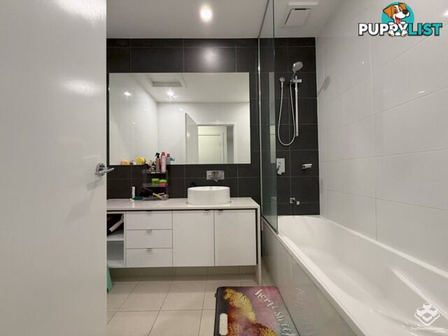 2/166 Nottingham Road Parkinson QLD 4115