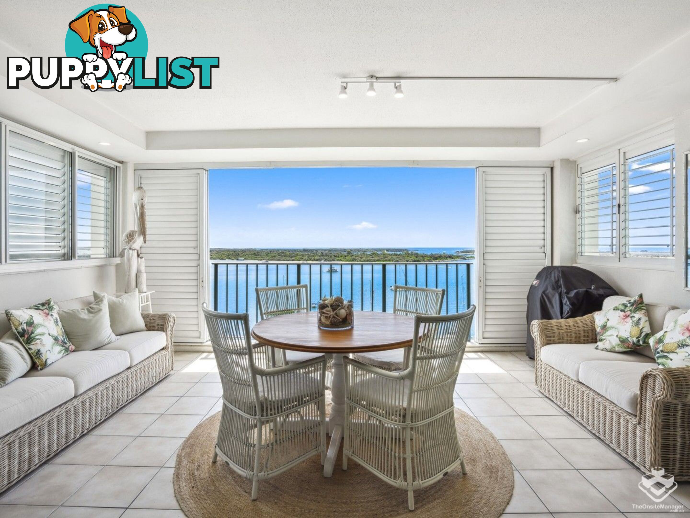 ID:21155922 326 Marine Parade Labrador QLD 4215
