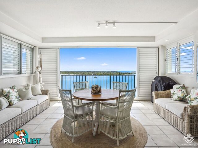 ID:21155922 326 Marine Parade Labrador QLD 4215
