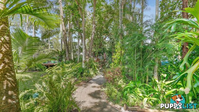 ID:21153677 193-199 Mayers Street Manoora QLD 4870