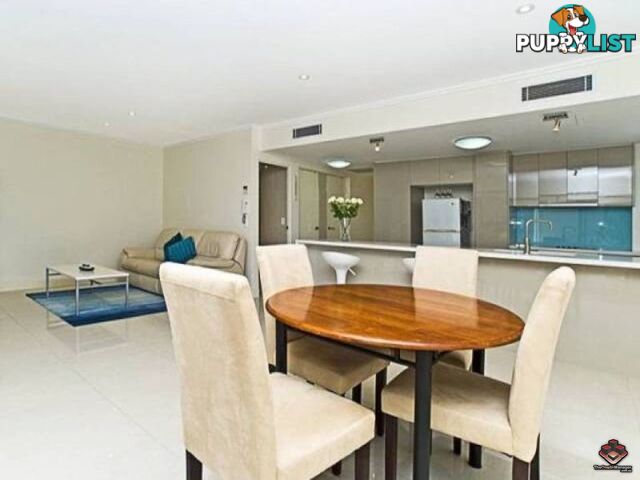 ID:3855183/508 Marine Parade Biggera Waters QLD 4216